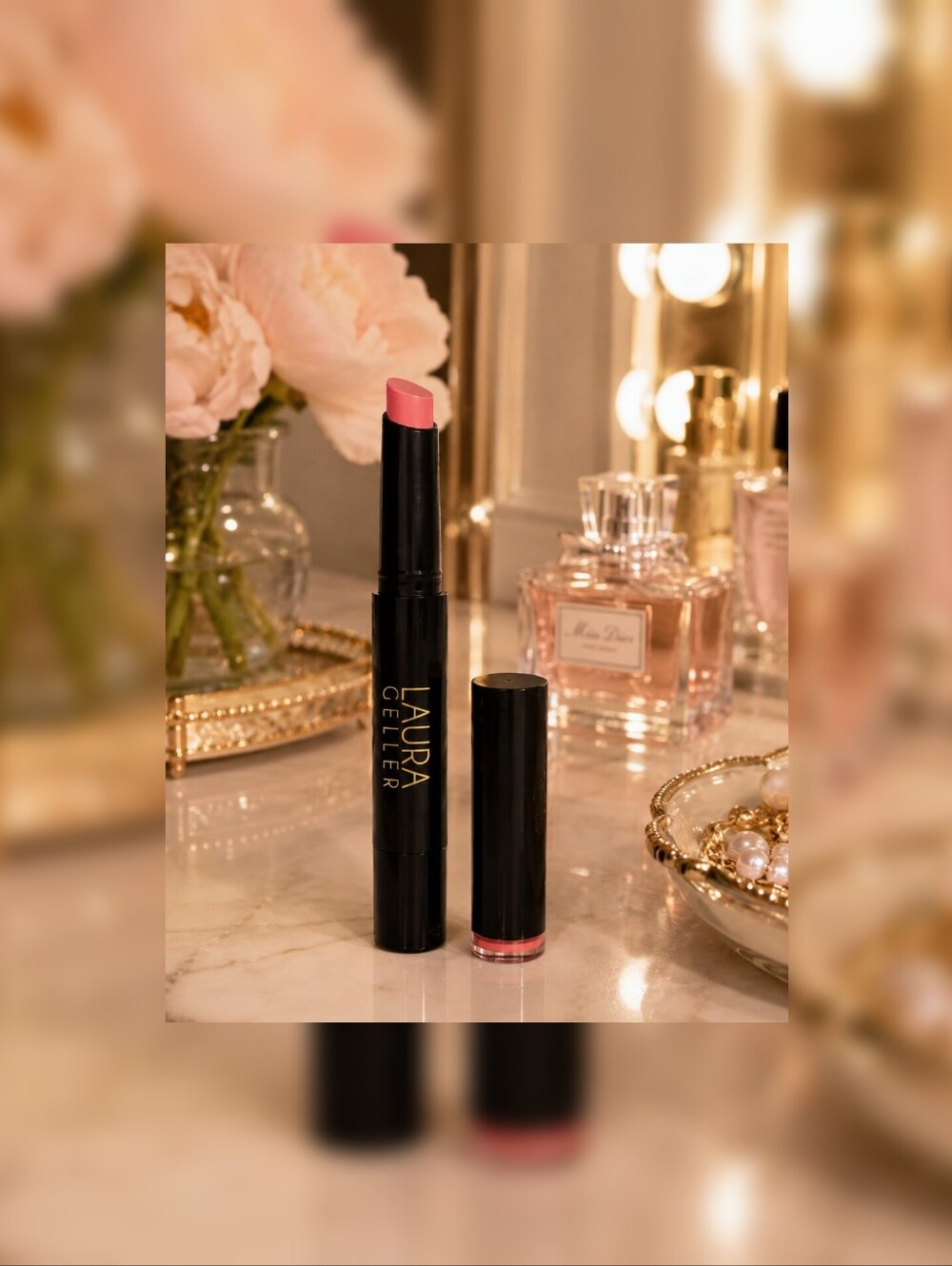 Laura Geller Fine Shine Lipstick "On The Town" NWT